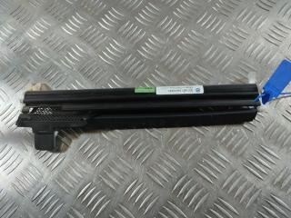 шторка солнцезащитная двери Volkswagen Phaeton 1 поколение 2005, 4.2 л., BGH, бензин, АКПП, седан, 3D7861334A, 3D7861334D, 3D7861334B, 3D7861334C