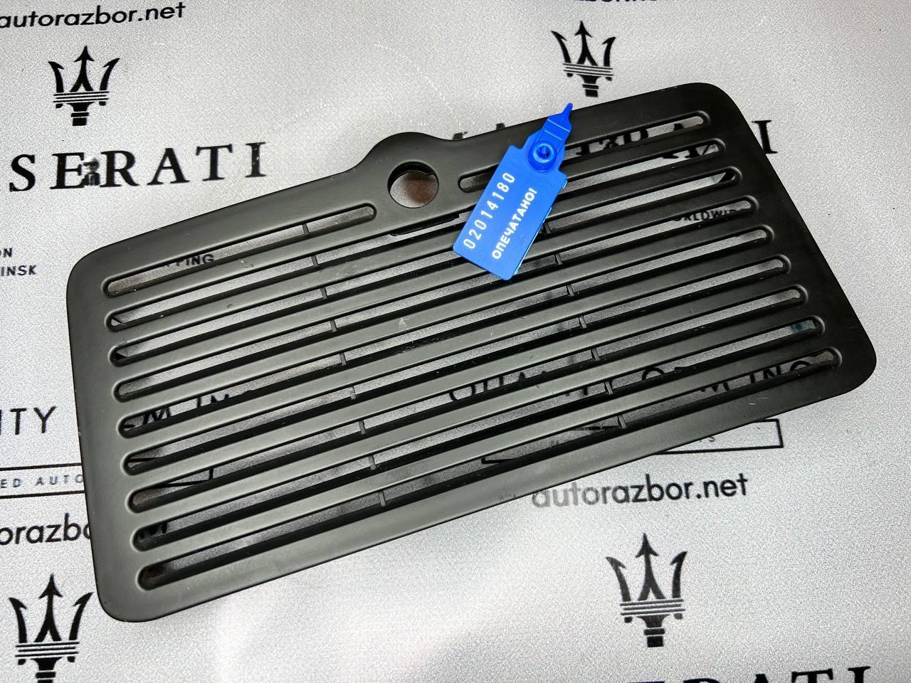 дефлектор обдува салона Maserati Quattroporte 5 поколение 2005, 4.2 л., M139 A, бензин, робот, седан, задний привод, 66526700, 66526700 - фото №1