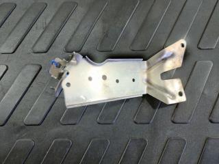 кронштейн (крепление) Audi A8 D3 [рестайлинг] 2007, 6.0 л., BSB, бензин, АКПП, седан, 4E0133097D