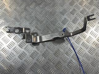 крепление крыла переднего правого Audi A6 4G/C7 2012, 3.0 л., CGWB, бензин, седан, 4G0807592B