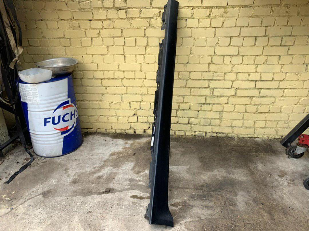 накладка на порог BMW 5 серия F07/F10/F11 2010, 2.0 л., N20 B20 A, бензин, АКПП, седан, 7184773 - фото №1