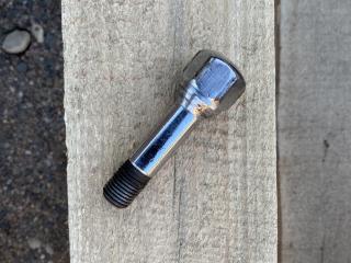 болт колесный Maserati Quattroporte 5 поколение 2005, 4.2 л., бензин, АКПП, черный, седан, 803384, 247702