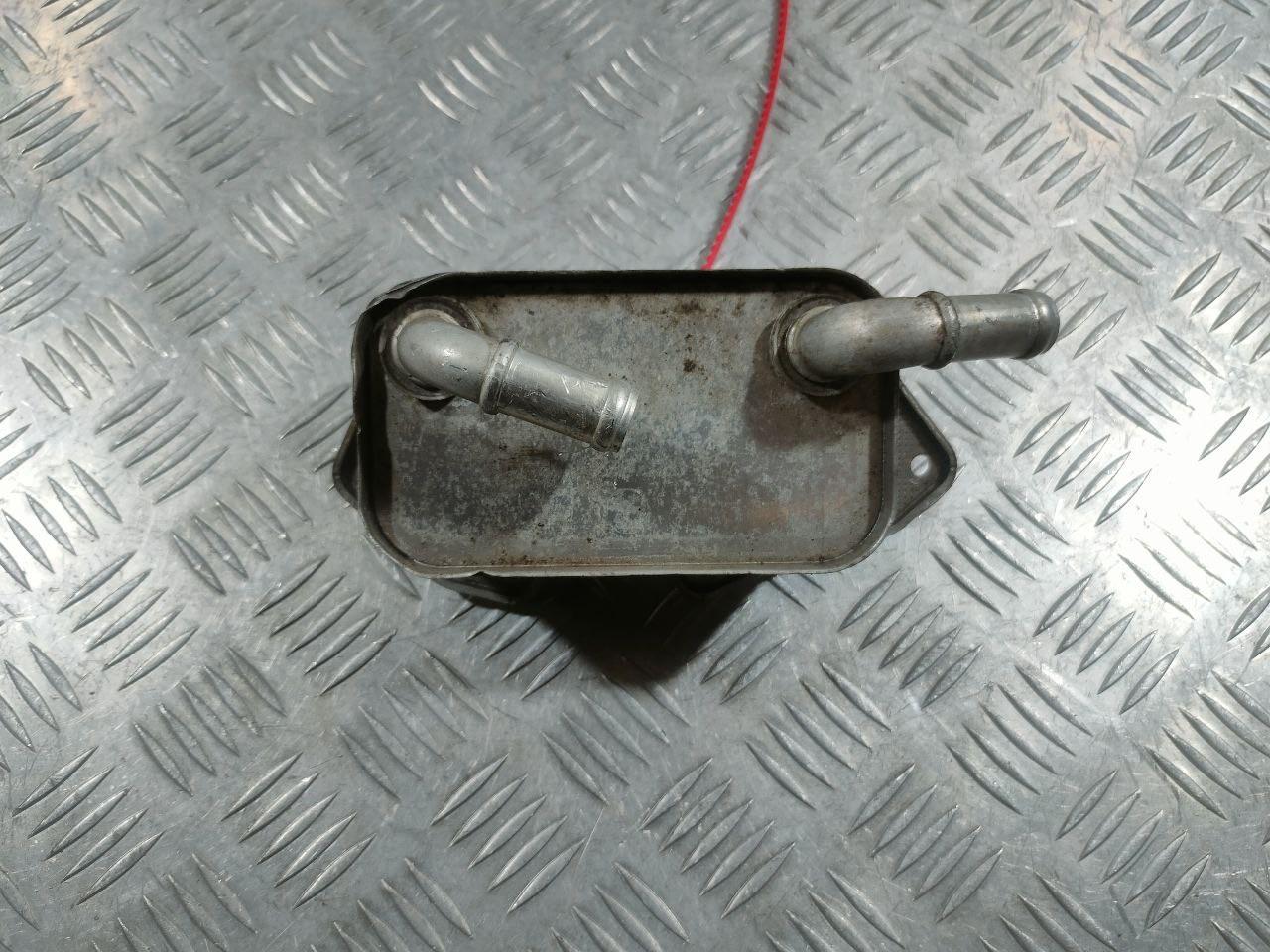 теплообменник масляного фильтра Audi A6 4F/C6 2007, 3.2 л., BKH, бензин, АКПП, седан, 06E117021G, 06E117021L - фото №1