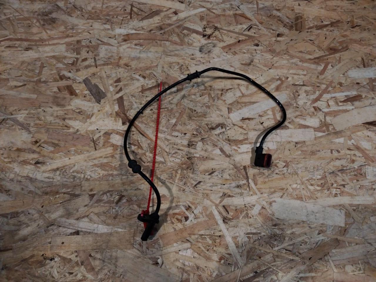 датчик ABS Mercedes-Benz E-Класс W212/S212/C207/A207 2011, 3.5 л., M 276.952, бензин, АКПП, седан, A2125402117 - фото №1