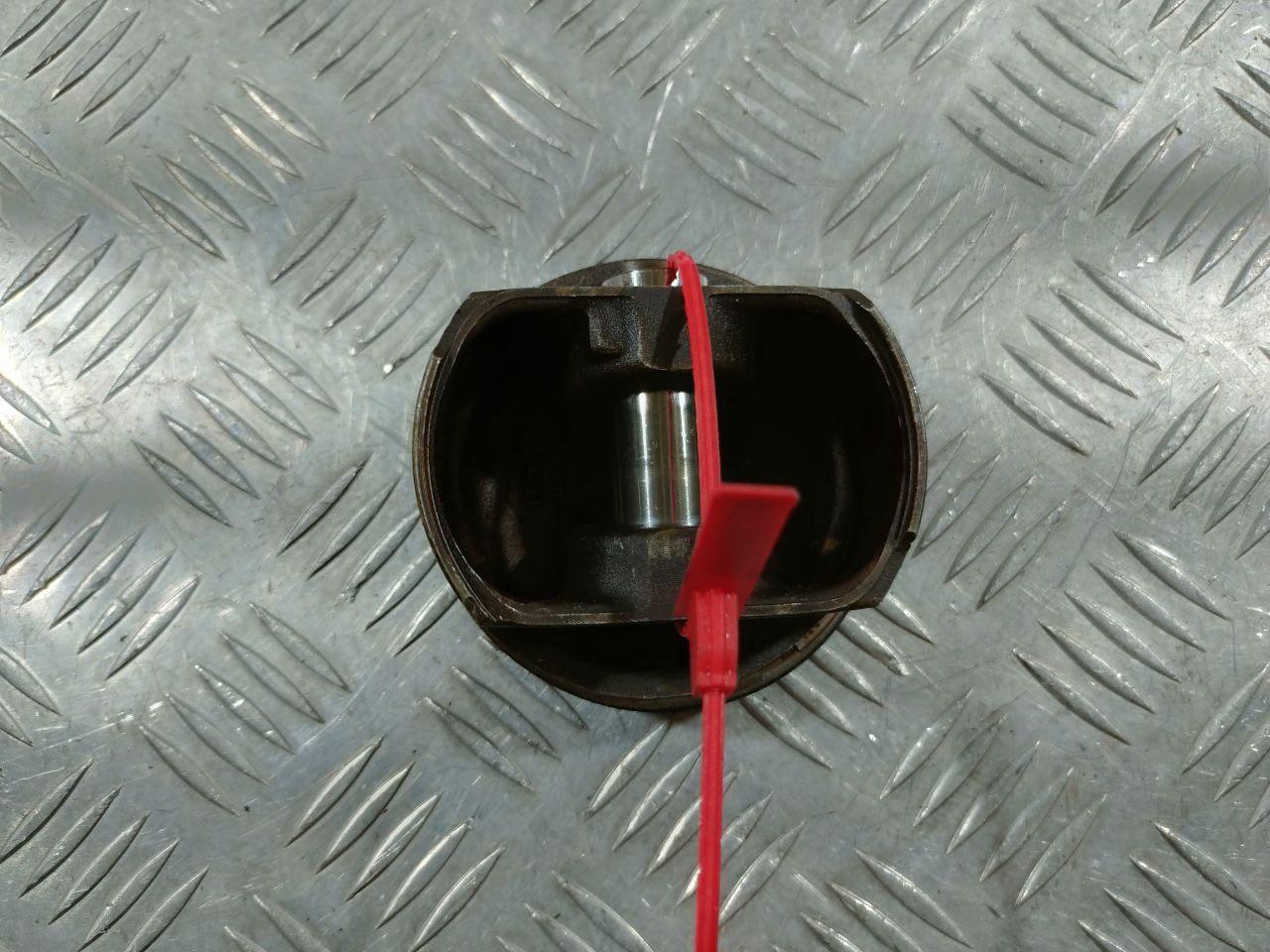 поршень Audi A8 D4/4H 2012, 4.2 л., CDRA, бензин, седан, 079107066BB, 079107066DC - фото №1