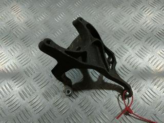 кронштейн двигателя Audi A8 D3 [2-й рестайлинг] 2009, 4.2 л., BVJ, бензин, АКПП, седан, 4E0199370AR