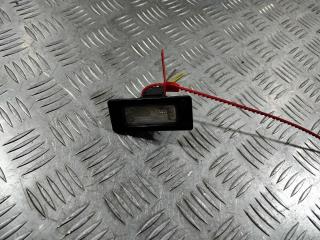 подсветка номера Audi Q5 8R 2010, 3.2 л., CALB, бензин, АКПП, внедорожник 5 дв., 8T0943021, 8T0943021A
