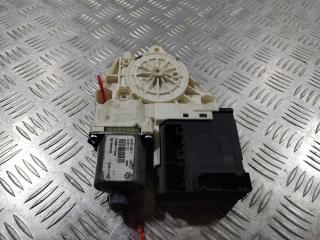 моторчик стеклоподъемника Volkswagen Passat (USA) 1 поколение 2012, 2.5 л., CBTA, бензин, АКПП, седан, 3C0959792B