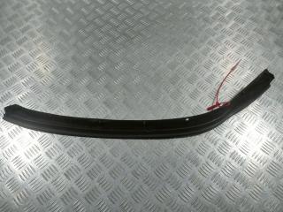 уплотнитель двери Mercedes-Benz GL-Класс X164 [рестайлинг] 2012, 4.7 л., M 273.923, бензин, внедорожник 5 дв., A1647201478