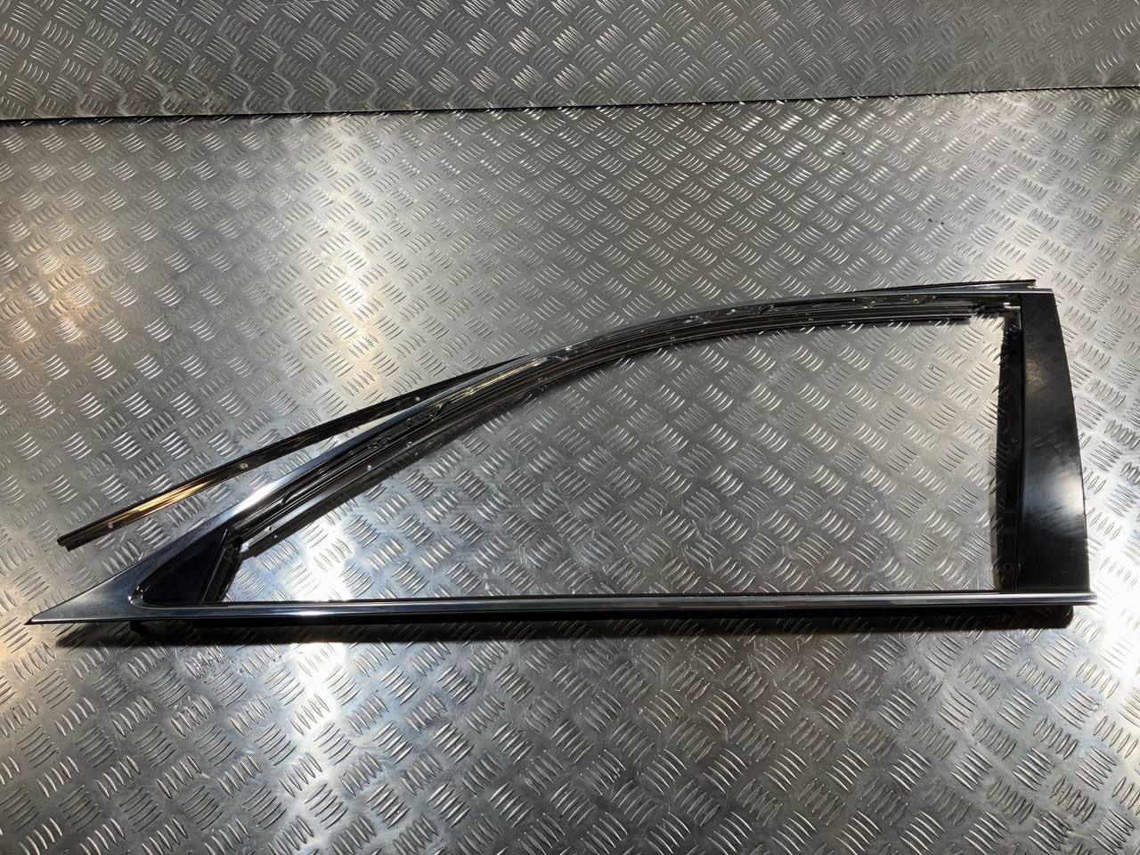 молдинг двери передней левой Lexus LS 4 поколение 2009, 4.6 л., 1UR-FSE, бензин, АКПП, седан - фото №1