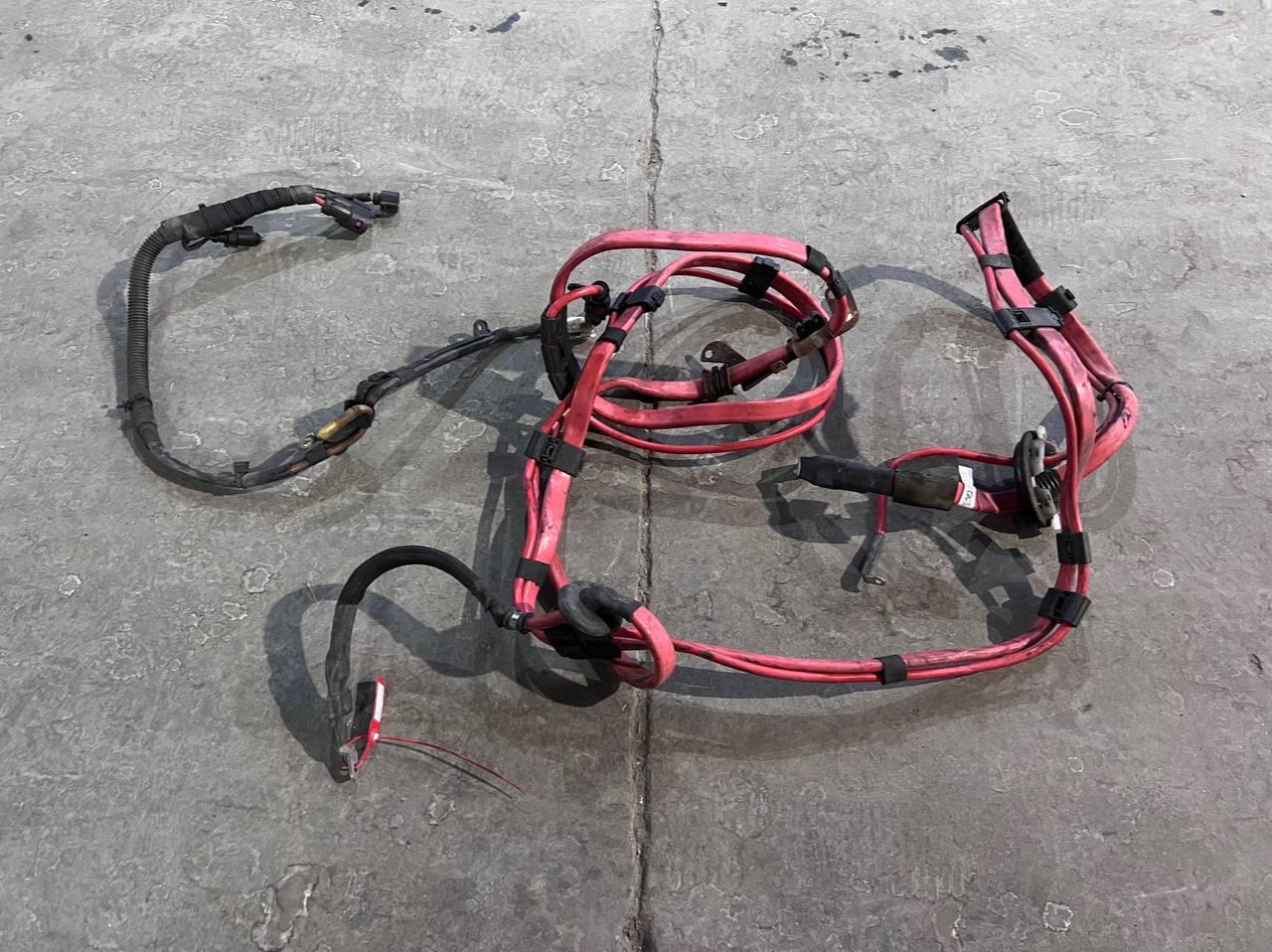 провод высоковольтный Audi A7 4G 2012, 3.0 л., CGWB, бензин, АКПП, хетчбэк 5 дв., 4G0971225G, 4G0971225B - фото №1