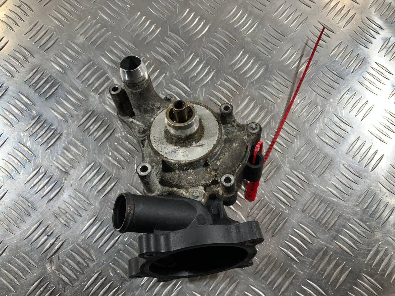 помпа Audi Q7 4L 2008, 4.2 л., BAR, бензин, АКПП, внедорожник 5 дв., 079121014F, 07L121014F - фото №1