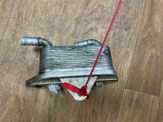 теплообменник масляного фильтра Audi A7 4G 2012, 3.0 л., бензин, АКПП, хетчбэк 5 дв., 06E117021G