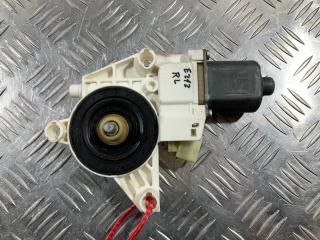 моторчик стеклоподъемника задний левый Mercedes-Benz E-Класс W212/S212/C207/A207 2012, 5.5 л., M 273.970, бензин, АКПП, седан, A2048200542
