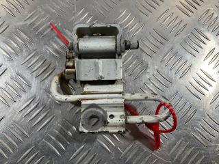 петля двери Audi A8 D3 [рестайлинг] 2007, 4.2 л., BVJ, бензин, седан, 4E0831412A