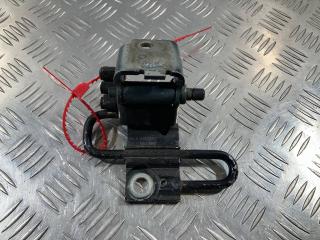 петля двери Audi A8 D3 [рестайлинг] 2007, 4.2 л., BVJ, бензин, седан, 4E0831412A, 4E0831412C, 4E0831412E, 4E0831412B