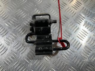 петля двери Audi A6 4F/C6 [рестайлинг] 2008, 3.2 л., BKH, бензин, АКПП, седан, 8E0833412