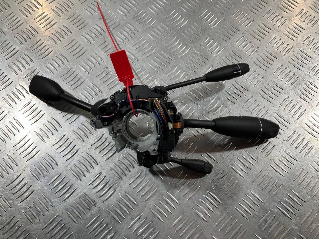 переключатель подрулевой (стрекоза) Mercedes-Benz S-Класс W221 2008, 5.5 л., M 273.961, бензин, АКПП, седан, A2215403745 - фото №1