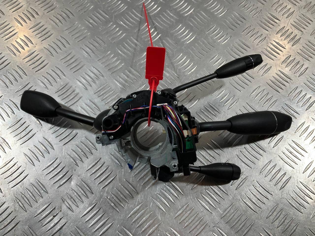 переключатель подрулевой (стрекоза) Mercedes-Benz S-Класс W221 2008, 5.5 л., M 273.961, бензин, АКПП, седан, A2215404501 - фото №1