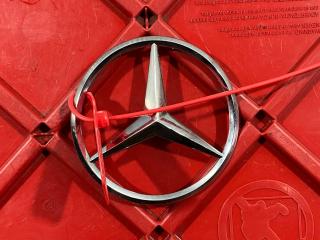 эмблема Mercedes-Benz GL-Класс X164 [рестайлинг] 2010, 4.7 л., M 273.923, бензин, АКПП, внедорожник 5 дв., A1648170016