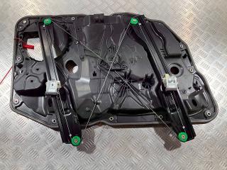 стеклоподъемник передний правый Porsche Cayenne 958 2014, 3.6 л., M 55.01, бензин, АКПП, внедорожник 5 дв., 7P5837755B