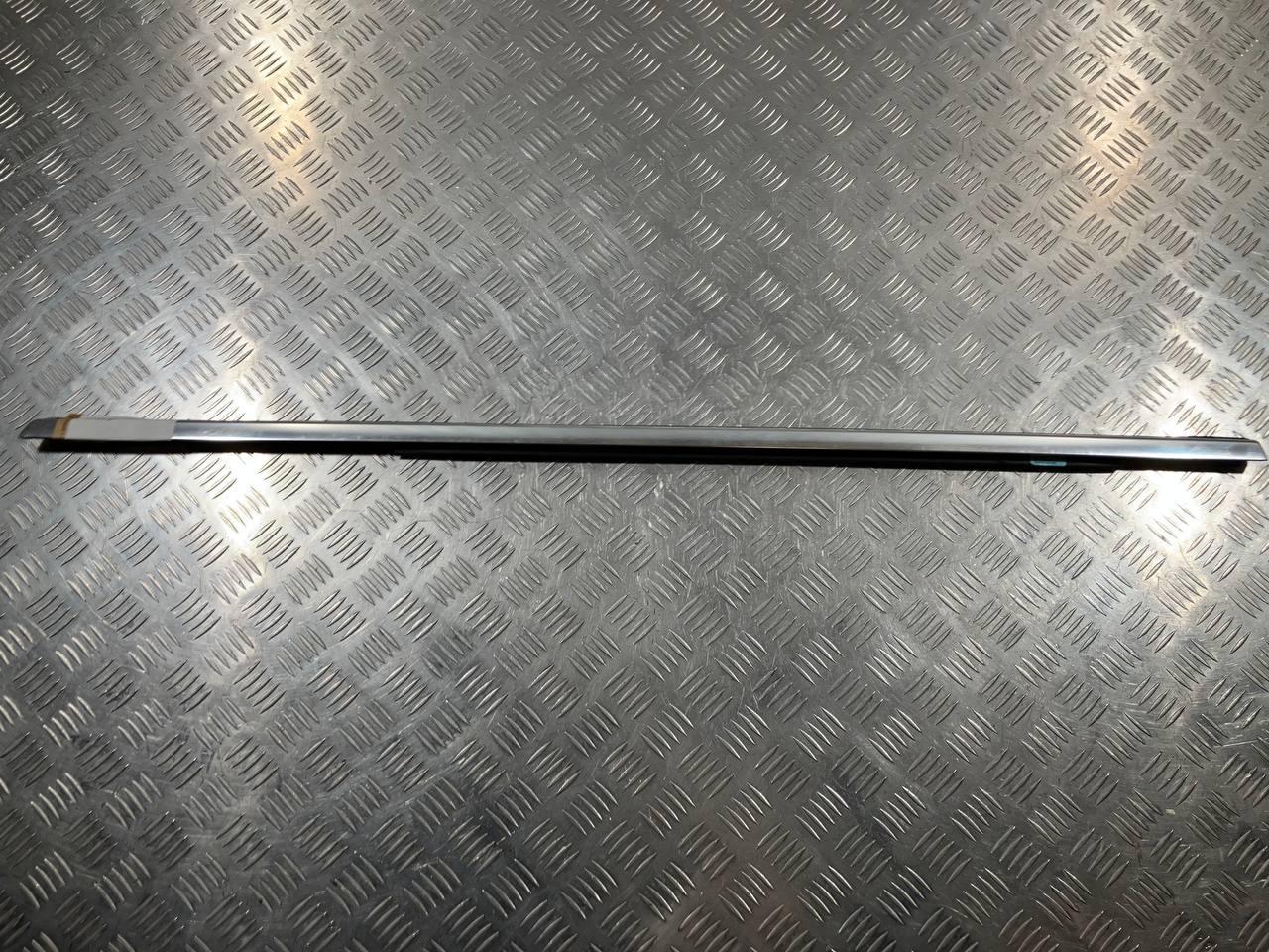 молдинг двери задней правой Mercedes-Benz CLS-Класс C218/X218 2012, 4.0 л., M 278.910, бензин, АКПП, седан, A2187300424 - фото №1