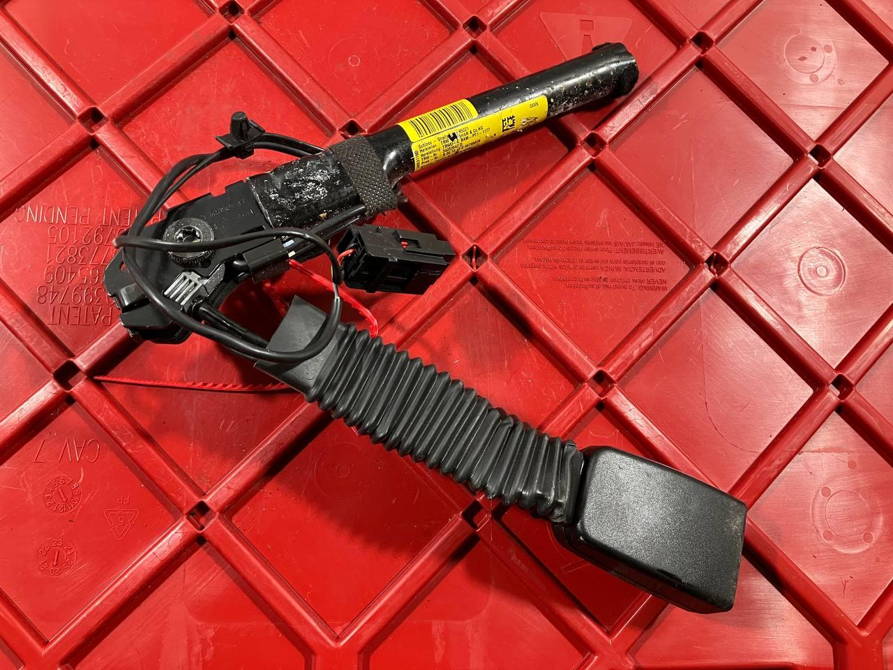 пиропатрон Land Rover Range Rover Sport 2 поколение (2013 - 2017), L0183008AB01PVJ, AW83-F61202-AD8PVJ - фото №1