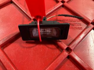 подсветка номера Audi Q7 4M 2017, 3.0 л., CJWE, бензин, АКПП, внедорожник 5 дв., 4G0943021