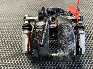 суппорт задний правый Audi A8 D4/4H [рестайлинг] 2014, 4.2 л., CDRA, бензин, седан, 4H5S