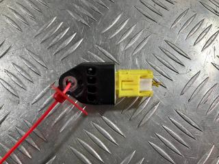 датчик удара Lexus LS 4 поколение [2-й рестайлинг] 2015, 4.6 л., 1UR-FSE, бензин, АКПП, седан, 8983148020