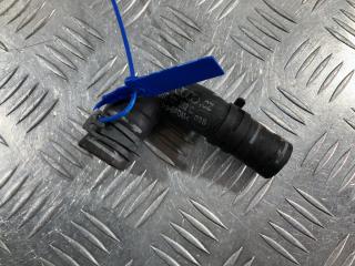 патрубок (трубопровод, шланг) Audi Q7 4L [рестайлинг] 2012, 3.0 л., CJWE, бензин, внедорожник 5 дв., 06E121082C