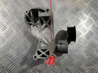 кронштейн генератора Audi Q7 4L [рестайлинг] 2012, 3.0 л., CJWE, бензин, внедорожник 5 дв., 06E903143G