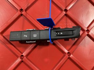 Кнопка парктроника Audi A8 D4/4H 2012, 4.2 л., CDRA, бензин, АКПП, седан, 4H0820911A