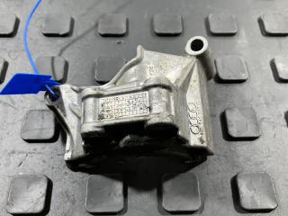 кронштейн гидроусилителя Audi Q7 4L [рестайлинг] 2012, 3.0 л., CJWE, бензин, АКПП, внедорожник 5 дв., 06E145393G