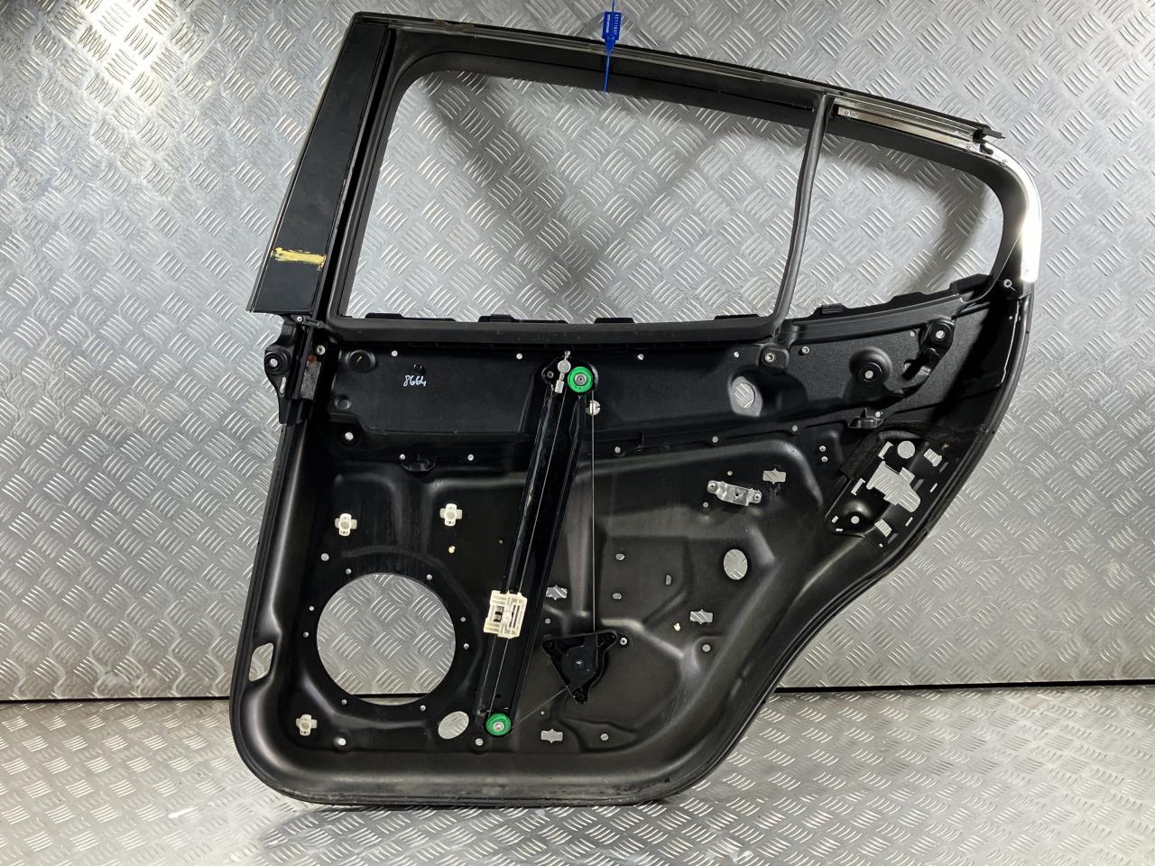 стеклоподъемник задний левый Porsche Panamera 970 2012, 4.8 л., M 48.20, бензин, АКПП, хетчбэк 5 дв., 97053652101, 97053620100 - фото №1