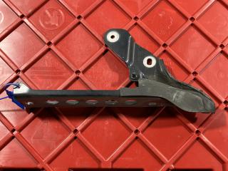 петля капота левая Audi A8 D4/4H 2012, 4.2 л., CDRA, бензин, АКПП, седан, 4H0823301D