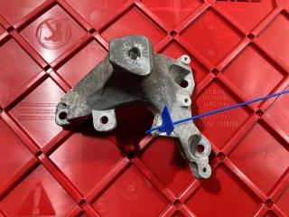 кронштейн двигателя Audi A8 D4/4H [рестайлинг] 2014, 4.2 л., CDRA, бензин, седан, 4H0199308AC