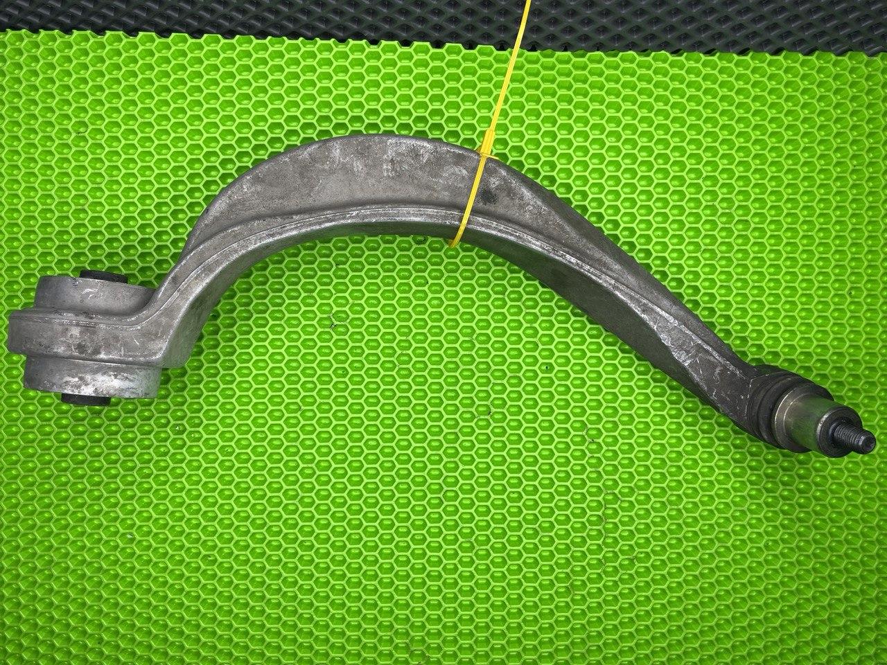 рычаг передний левый Audi A8 D4/4H 2012, 4.2 л., CDRA, бензин, АКПП, седан, 4H0407693F - фото №1