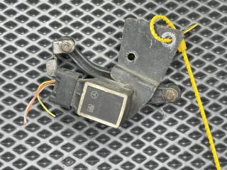 датчик дорожного просвета Mercedes-Benz GL-Класс X164 [рестайлинг] 2010, 4.7 л., M 273.923, бензин, внедорожник 5 дв., A0105427717