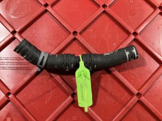 патрубок (трубопровод, шланг) Audi Q7 4L [рестайлинг] 2012, 3.0 л., CTWB, бензин, внедорожник 5 дв., 7L8122073F, 7L8122447M