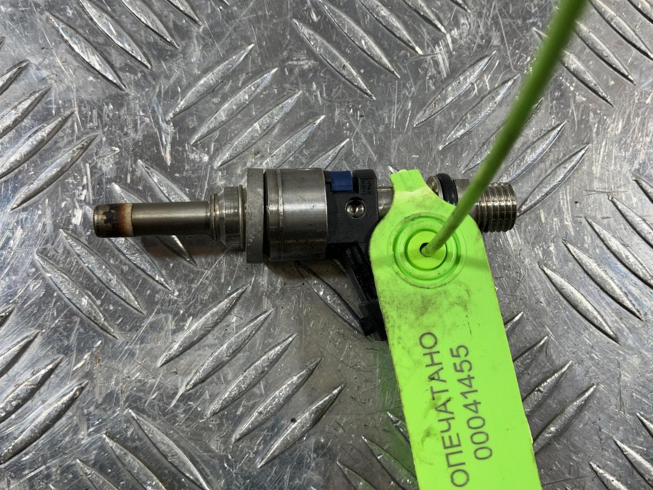 форсунка Porsche Cayenne 958 2010, 4.8 л., M 48.02, бензин, АКПП, внедорожник 5 дв., 94811012821, 103507512 - фото №1