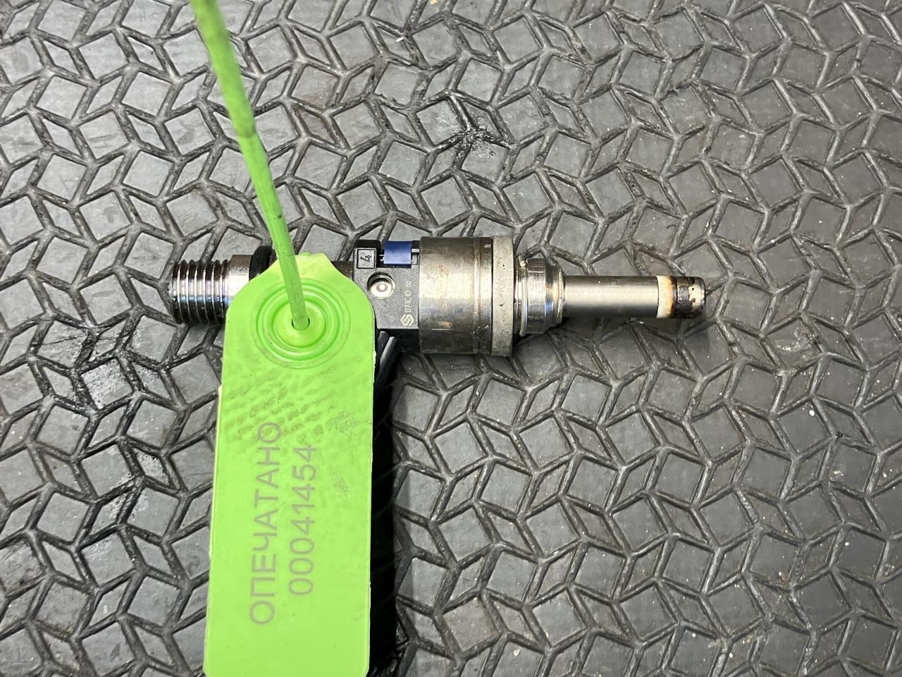 форсунка Porsche Cayenne 958 2010, 4.8 л., M 48.02, бензин, АКПП, внедорожник 5 дв., 94811012821, 103507512 - фото №1