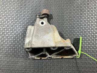 кронштейн двигателя Lexus LS 4 поколение 2007, 4.6 л., 1UR-FSE, бензин, АКПП, седан, 1230138190