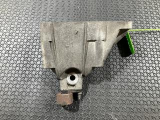 кронштейн двигателя Lexus LS 4 поколение 2007, 4.6 л., 1UR-FSE, бензин, АКПП, седан, 1230238170