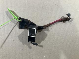 датчик дорожного просвета Mercedes-Benz GL-Класс X164 [рестайлинг] 2010, 4.7 л., M 273.923, бензин, внедорожник 5 дв., A0105427717