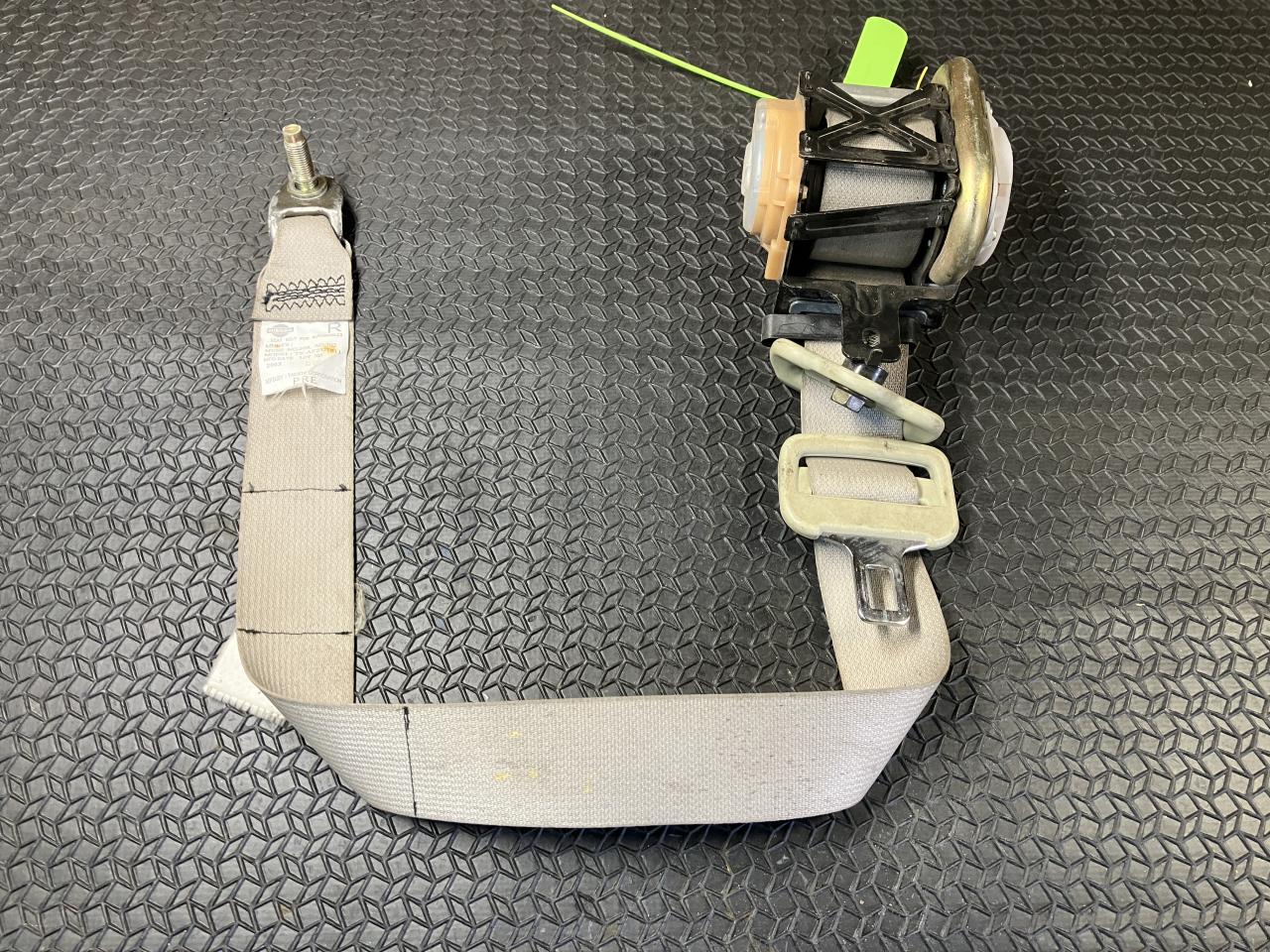 ремень безопасности Infiniti FX35 1 поколение 2003, 3.5 л., VQ35DE, бензин, АКПП, внедорожник 5 дв., TKAF2G1811 - фото №1