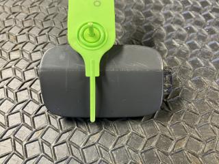 заглушка заднего бампера под крюк Audi Q7 4L [рестайлинг] 2012, 4.2 л., BAR, бензин, АКПП, внедорожник 5 дв., 4L0807449E