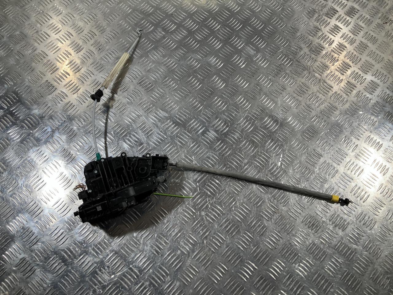 замок двери задней правой Mercedes-Benz S-Класс W222/C217/A217 2016, 4.7 л., M 278.929, бензин, АКПП, седан, A2227303635 - фото №1