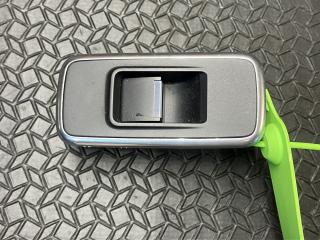 кнопка стеклоподъемника двери Jaguar F-Pace 1 поколение X761 2017, 2.0 л., 204PT, бензин