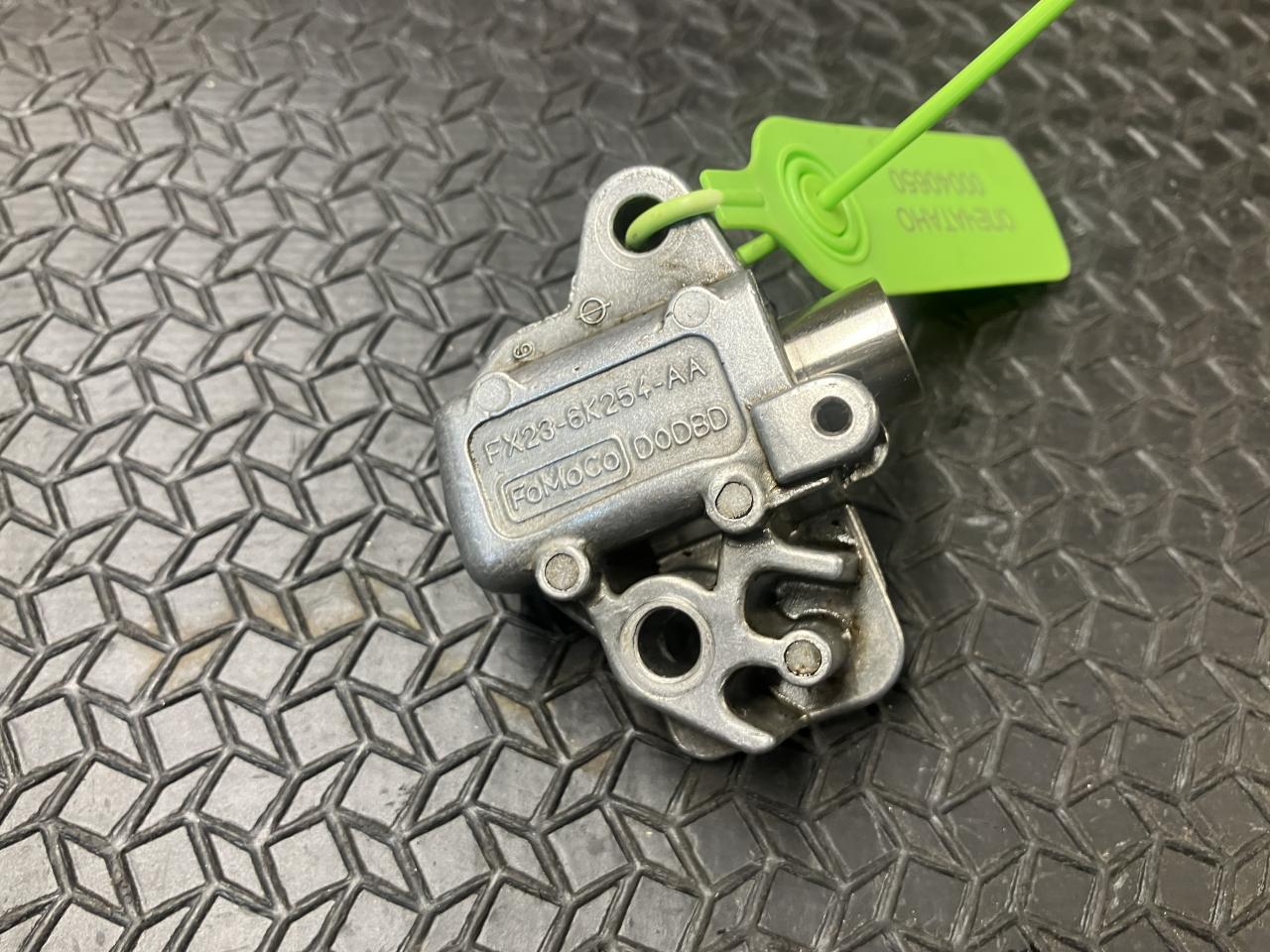 механизм натяжения ремня, цепи Jaguar F-Pace 1 поколение X761 2017, 3.0 л., бензин, FX236K254AA - фото №1